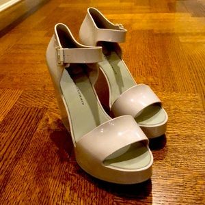 Melissa nude rubber wedge, excellent condition. Size 9 us